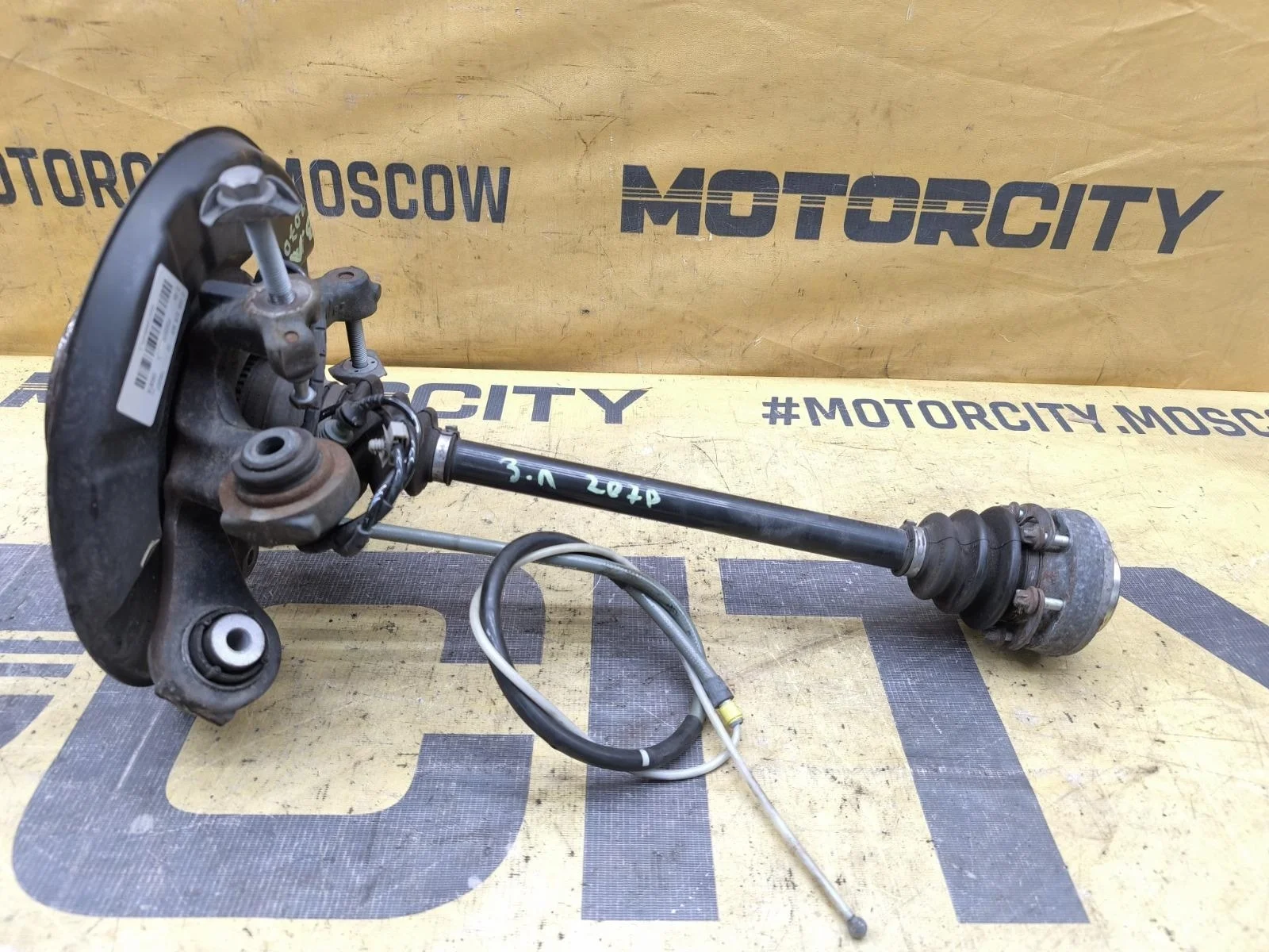 Кулак BMW 120i 2008 E87