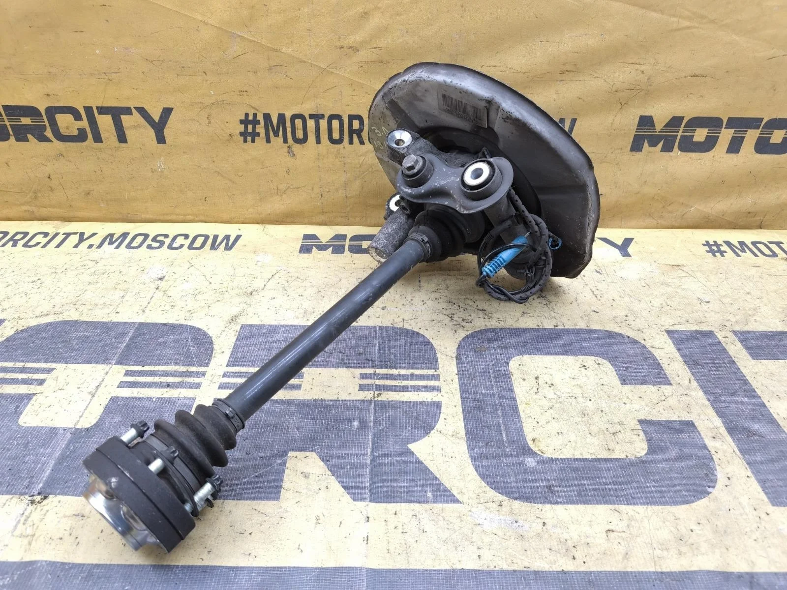 Кулак BMW 740i 2007 E65