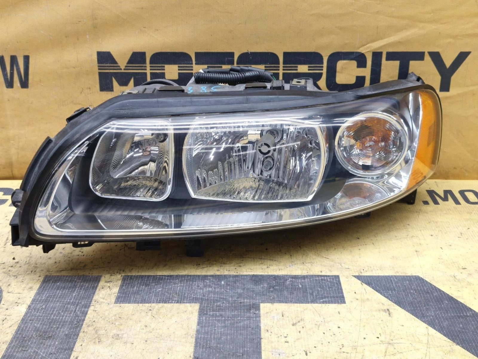 Фара VOLVO S60 2005