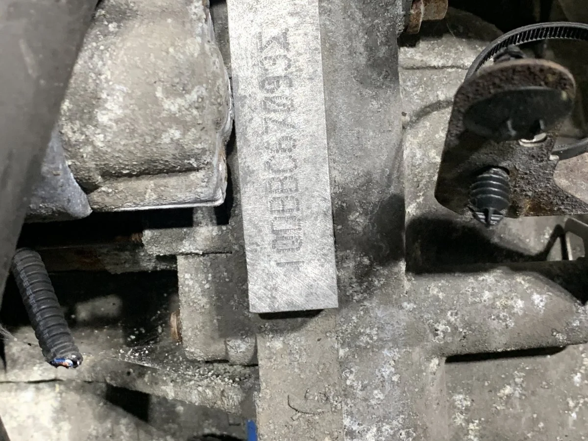 Двигатель Ford C-MAX II (2010—2015) IQDB 1.6 i бензин Задний