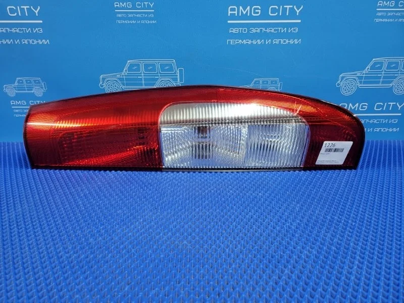 Фонарь задний Mercedes-Benz Viano 2008 A6398200264 W639 M112976, задний правый