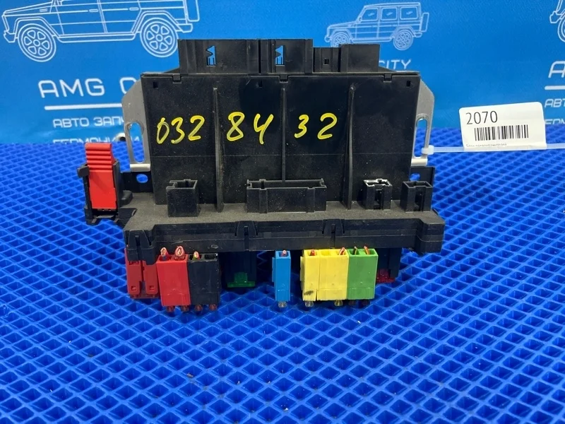 Блок предохранителей Mercedes-Benz S-Class 2003 A0325458432 W220 M275950