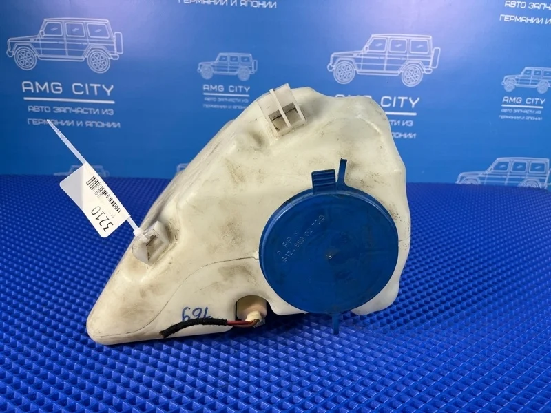 Бачок стеклоомывателя Mercedes-Benz A-Class 2009 A1698690820 W169 M266960