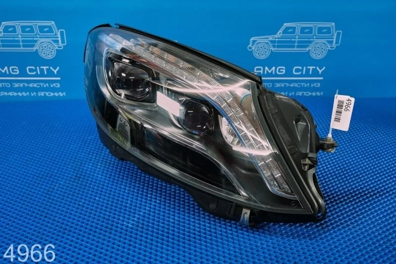 Фара Mercedes-Benz S-Class Maybach 2018 A2229060802 W222 276824, передняя правая