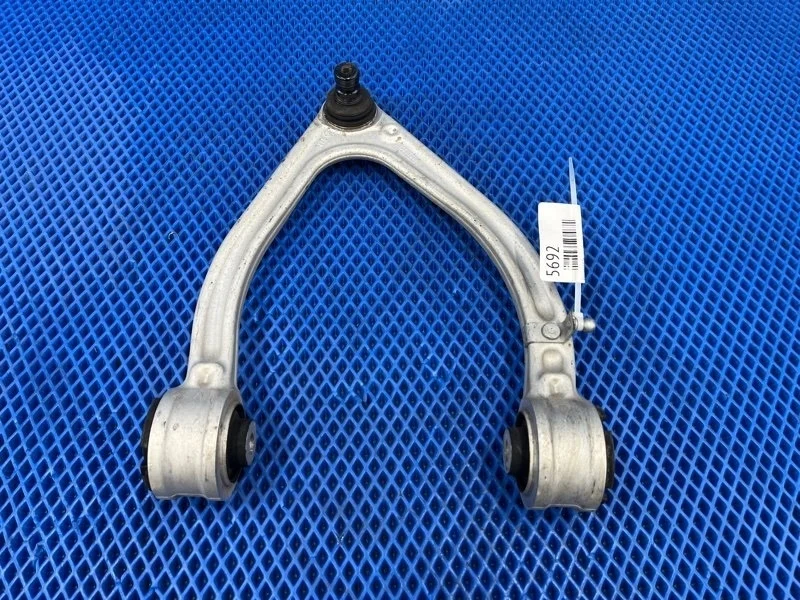 Рычаг подвески верхний Mercedes-Benz S-Class 2017 A2223309900 W222 M256930, передний правый