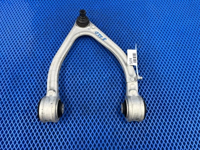 Рычаг подвески верхний Mercedes-Benz S-Class 2017 A2223309900 W222 M256930, передний правый