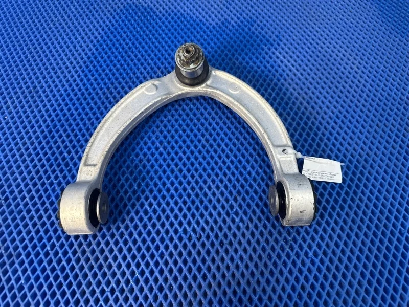 Рычаг передней подвески Mercedes-Benz Gle-Class 2016 A1663330000 W166 OM642826, передний правый