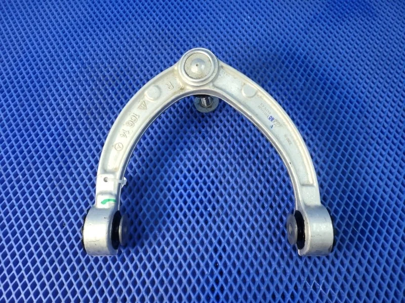 Рычаг передней подвески Mercedes-Benz Gle-Class 2016 A1663330000 W166 OM642826, передний правый