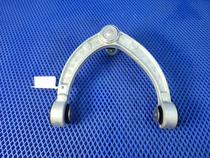 Рычаг передней подвески Mercedes-Benz Gle-Class 2016 A1663330000 W166 OM642826, передний правый