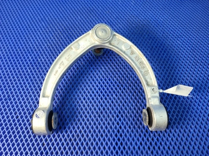 Рычаг подвески верхний Mercedes-Benz Gle-Class 2016 A1663330000 W166 OM642826, передний левый