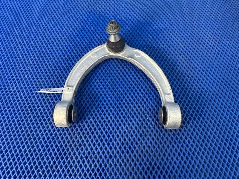 Рычаг подвески верхний Mercedes-Benz Gle-Class 2016 A1663330000 W166 OM642826, передний левый