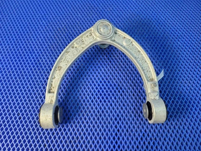 Рычаг подвески верхний Mercedes-Benz Gle-Class 2016 A1663330000 W166 OM642826, передний левый