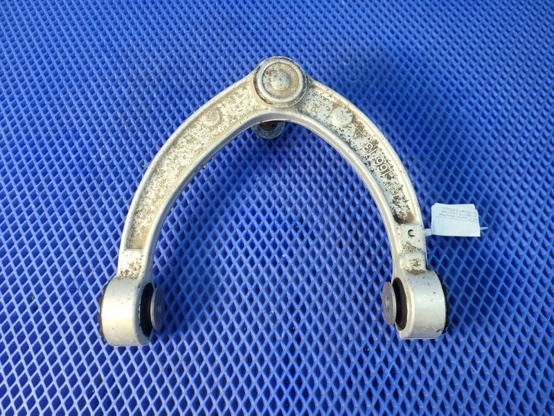 Рычаг подвески верхний Mercedes-Benz Gle-Class 2016 A1663330000 W166 OM642826, передний левый