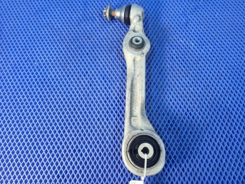 Рычаг передней подвески Mercedes-Benz S-Class 2017 A2223300107 W222 M256930, передний левый