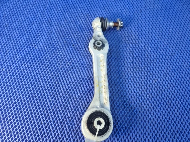 Рычаг передней подвески Mercedes-Benz S-Class 2017 A2223300107 W222 M256930, передний левый