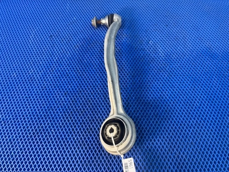 Рычаг передней подвески Mercedes-Benz S-Class 2017 22220RE W222 M256930, передний правый