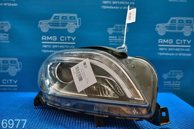 Фара Mercedes-Benz M-Class 2015 A1668207359 W166 M276821, передняя правая