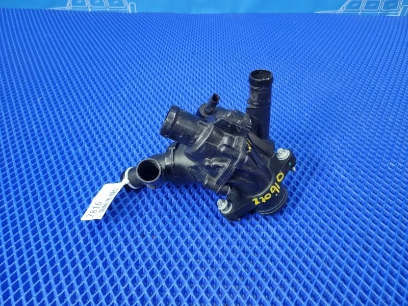 Термостат Mercedes-Benz Cla-Class 2018 A2702000615 W117 М270920