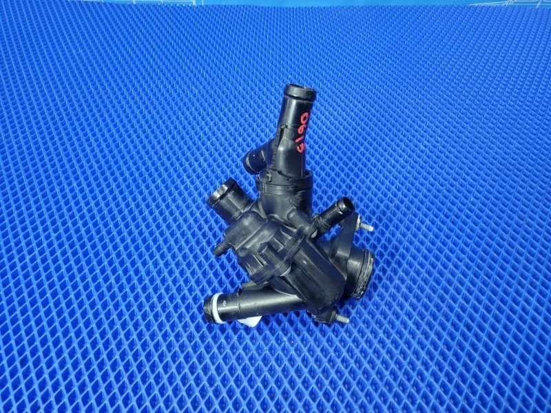 Термостат Mercedes-Benz Cla-Class 2018 A2702000615 W117 М270920