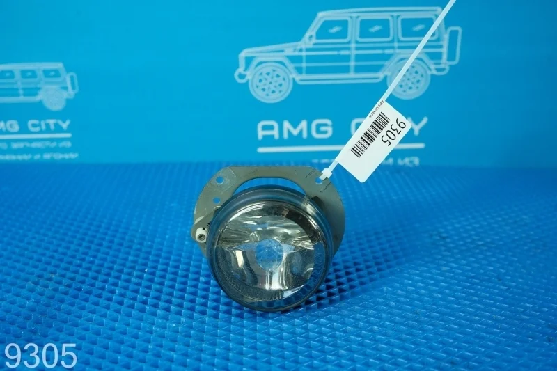 Фара противотуманная Mercedes-Benz C-Class 2010 A2048202256 W204 М271820, передняя правая
