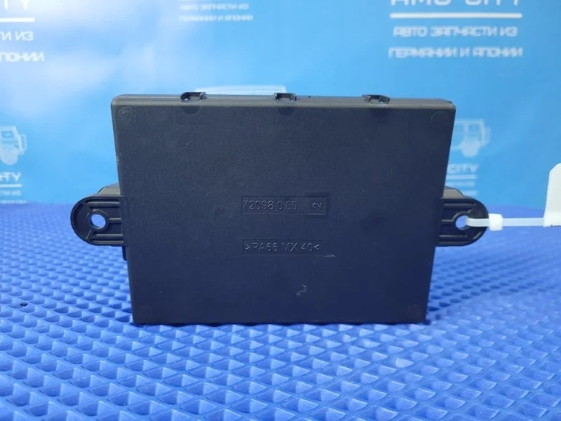 Блок управления дверьми Mercedes-Benz S-Class 2008 A0038206826 W221 M272, задний левый