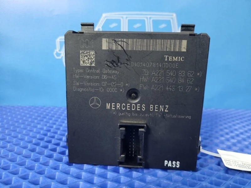 Блок управления Mercedes-Benz S-Class 2008 A2215408362 W221 M272
