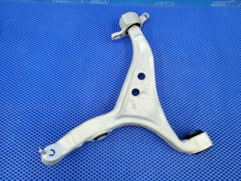 Рычаг подвески нижний Mercedes-Benz Gls-Class 2016 A1663300207 W166 278.928, передний правый