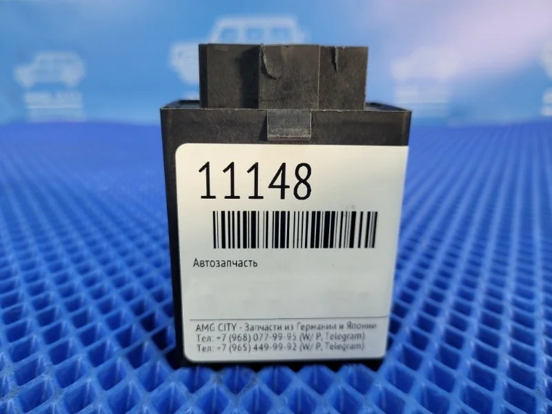 Реле обогрева Mercedes-Benz Vito 1998 A0004460027 W638 M111978, заднее