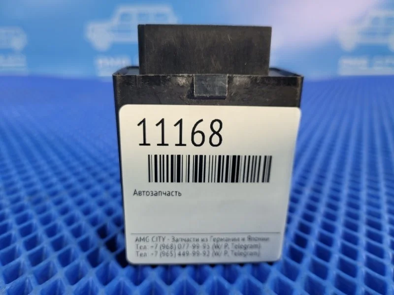 Реле обогрева Mercedes-Benz Vito 1998 A0004460027 W638 M111978, заднее