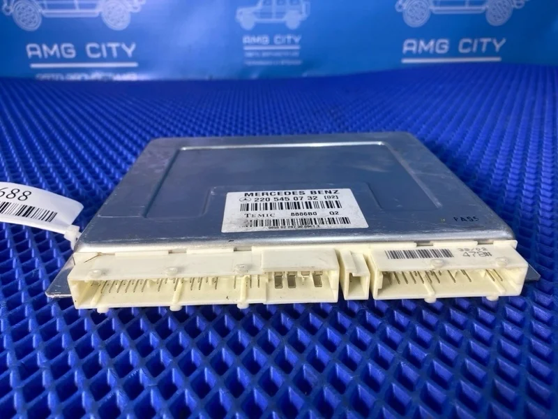 Блок управления подвеской Mercedes-Benz S-Class 2000 A2205450732 W220 M112