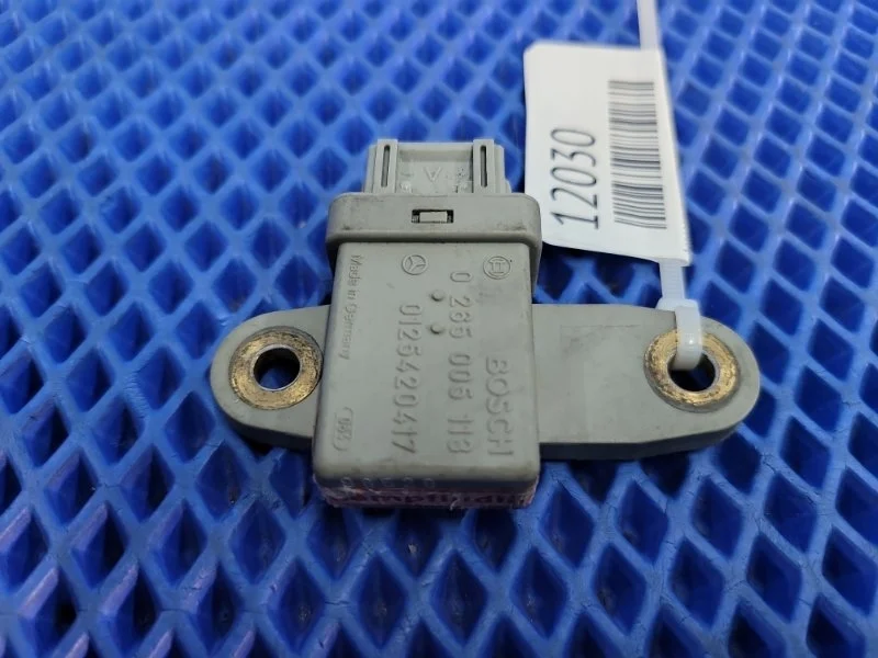 Датчик ускорения Mercedes-Benz S-Class 2000 A0265005113 W220 M112