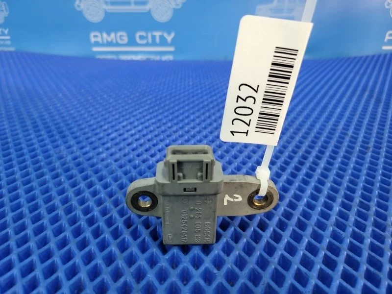 Датчик ускорения Mercedes-Benz S-Class 2000 A0265005113 W220 M112