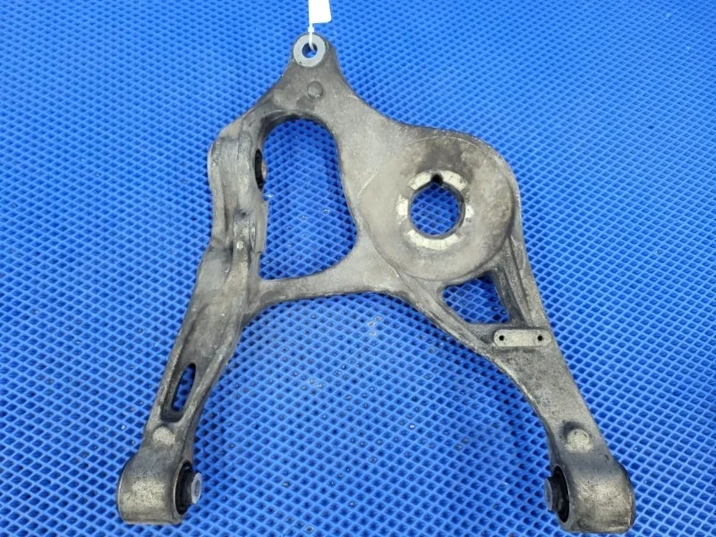 Рычаг подвески нижний Mercedes-Benz M-Class 2007 A1643501906 W164 М156980, задний