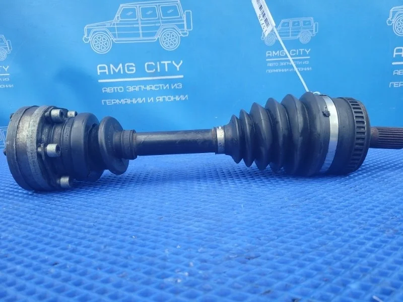 Привод Mercedes-Benz Vito 2001 A6383341734 W638 M104900, передний