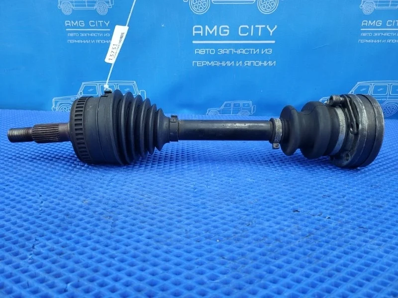 Привод Mercedes-Benz Vito 2001 A6383341734 W638 M104900, передний