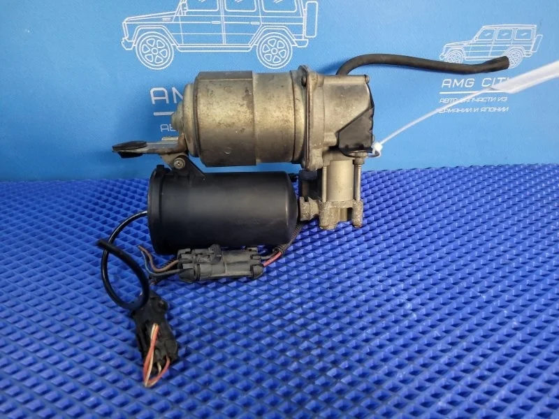 Компрессор пневмоподвески Mercedes-Benz Vito 2001 A6383280402 W638 M111980