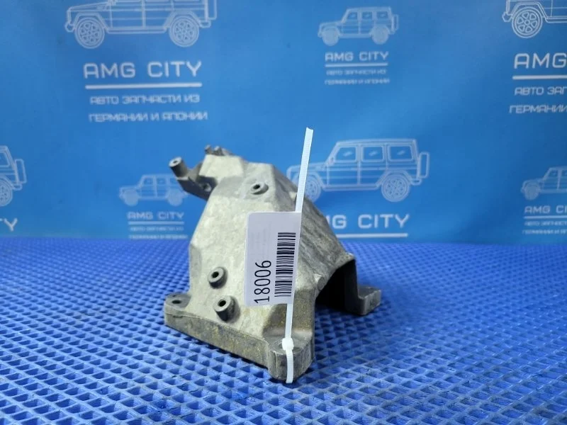 Кронштейн двигателя Mercedes-Benz Gl-Class 2015 A2762233904 X166 М276821