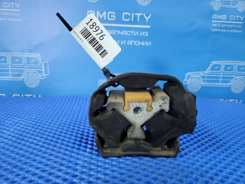 Подушка двигателя Mercedes-Benz Vito 2001 A6382411413 W638 M111980