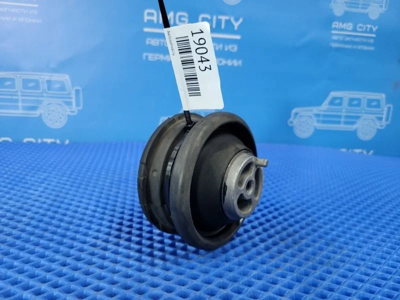 Подушка двигателя Mercedes-Benz Viano 2008 A6392410413 W639 M112976