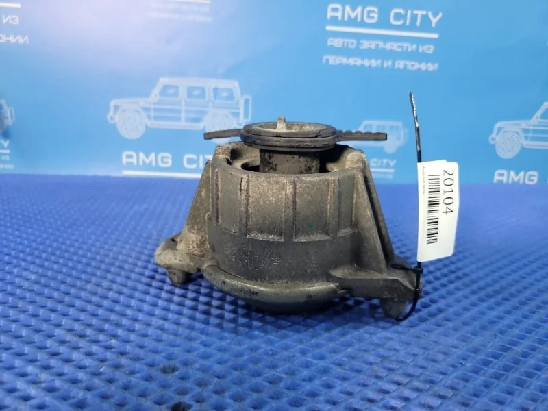 Опора двигателя Mercedes-Benz C-Class 2011 A2042400117 W204 М271860