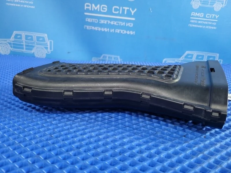 Патрубок воздушного фильтра Mercedes-Benz Gl-Class 2015 A2760901911 X166 М276821