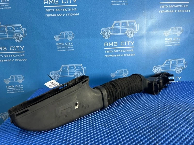 Патрубок воздушного фильтра Mercedes-Benz A-Class 2014 A2700900382 W176 М270910