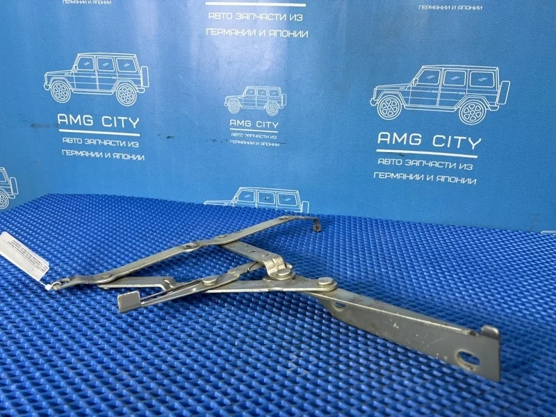 Петля капота Mercedes-Benz Vito 2001 A6387500251 W638 M104900, левая