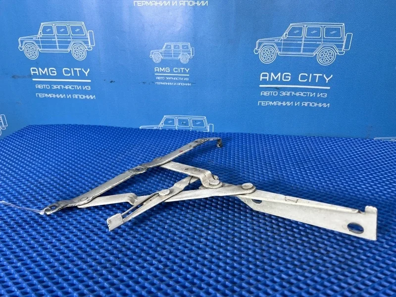 Петля капота Mercedes-Benz Vito 2001 A6387500251 W638 M104900, левая