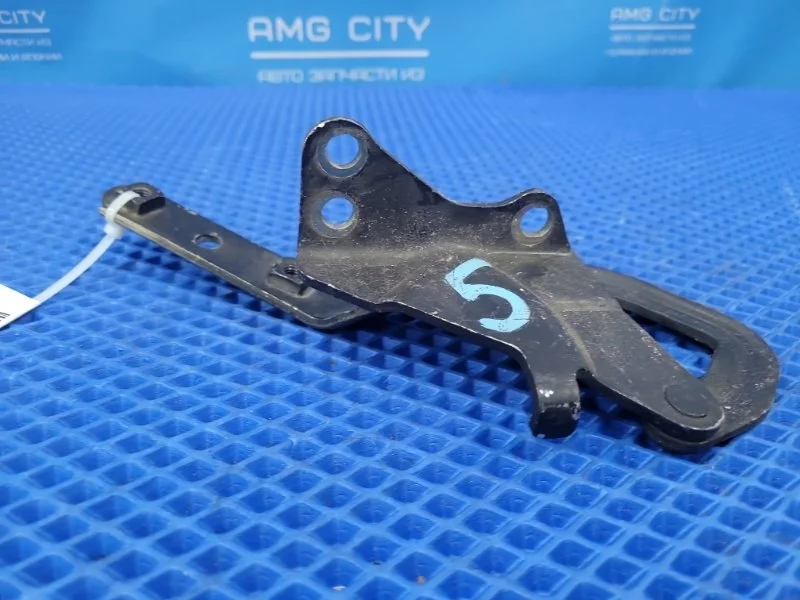 Петля капота Mercedes-Benz Viano 2013 A6397500251 W639 M272978, левая