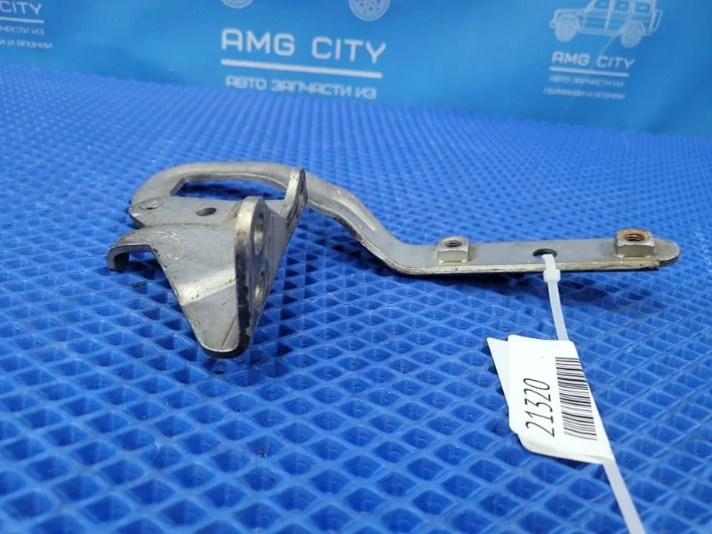 Петля капота Mercedes-Benz Viano 2013 A6397500251 W639 M272978, левая