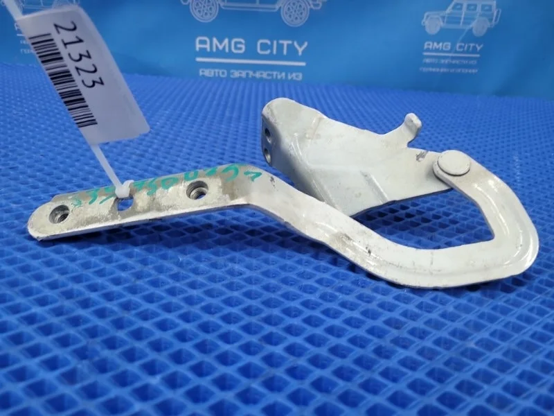 Петля капота Mercedes-Benz Viano 2013 A6397500251 W639 M272978, левая