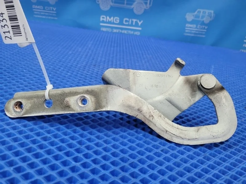 Петля капота Mercedes-Benz Viano 2013 A6397500251 W639 M272978, левая