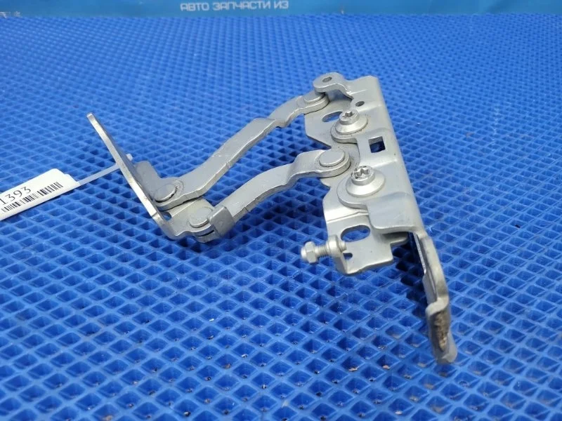 Петля капота Mercedes-Benz C-Class 2011 A2048800728 W204 М271860, левая