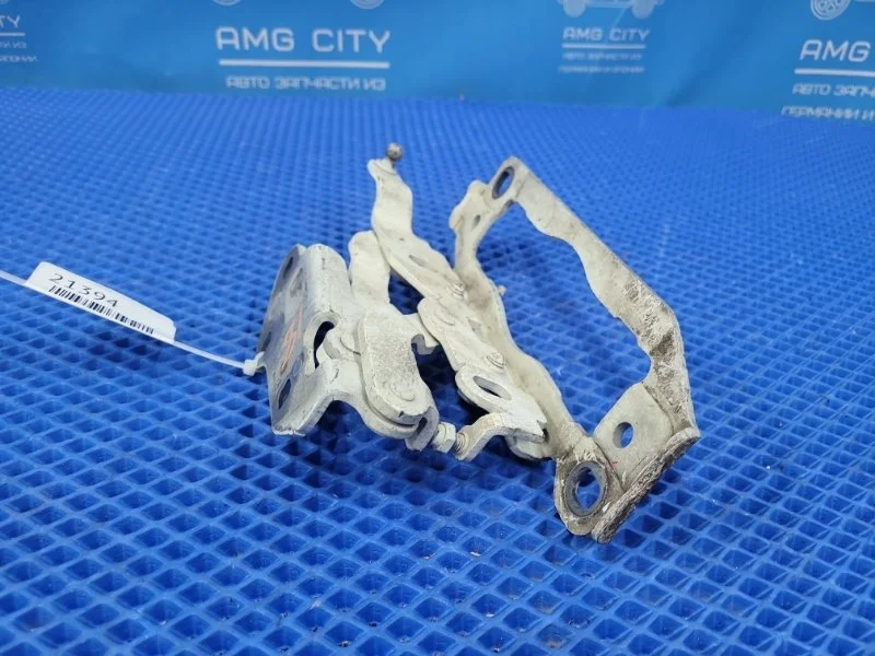 Петля капота Mercedes-Benz C-Class 2011 A2048800828 W204 М271860, правая